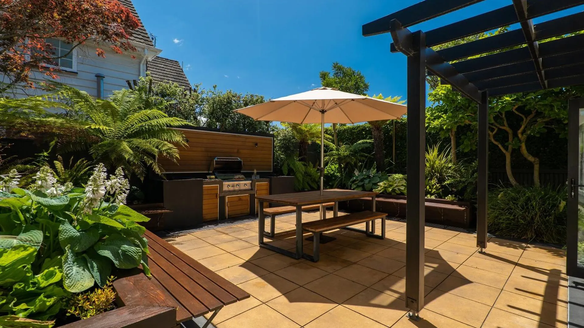 Luxurious Central City Living Christchurch
